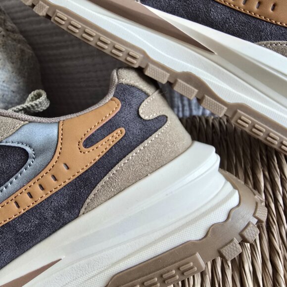 Women's Blowfish Malibu NEW Suede Lace Up Athletic Sneakers Size 7.5 - Picture 9 of 16